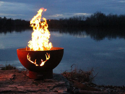 Fire Pit Art® Antlers 36-Inch Handcrafted Carbon Steel Fire Pit