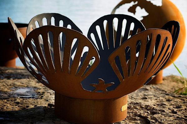 Fire Pit Art® Barefoot Beach 42-Inch Handcrafted Carbon Steel Fire Pit